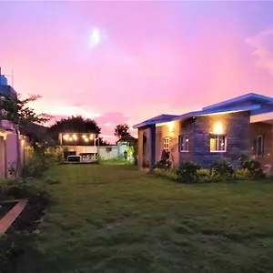nine-hill-villa-2bhk-private-villa-with-pool.udaipurhotels.org/