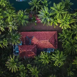 cocozone-stays.hotels-alappuzha.com/